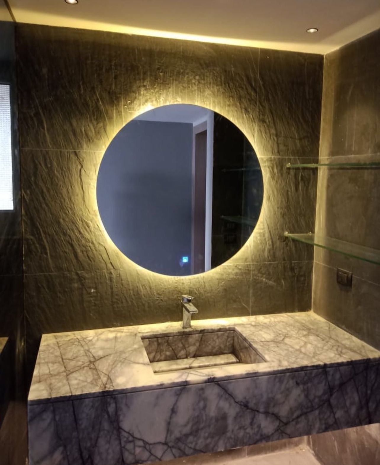 Looking Glass Mirror Design 6